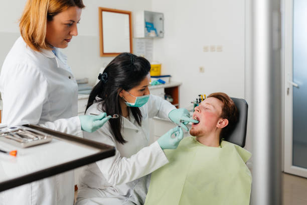 Best Walk-In Emergency Dentist in Bellevue, IL